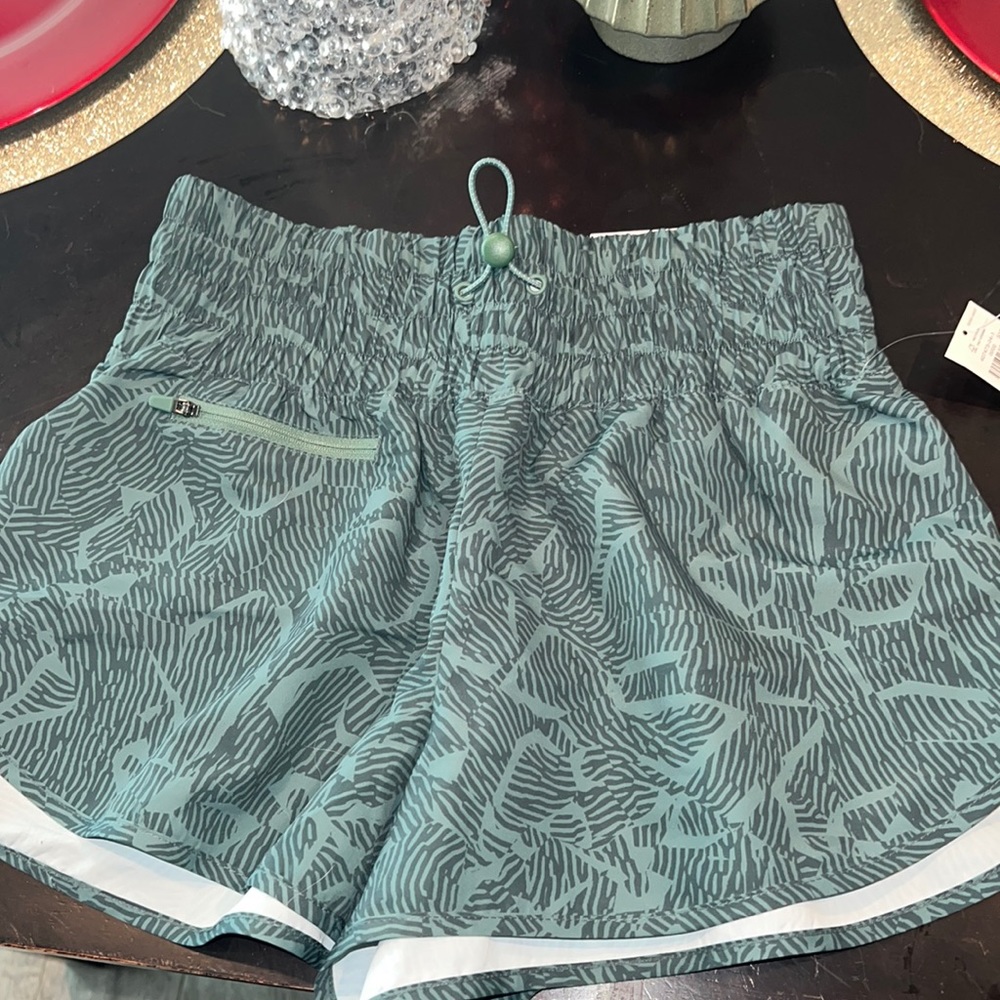 Women’s old navy athletic shorts